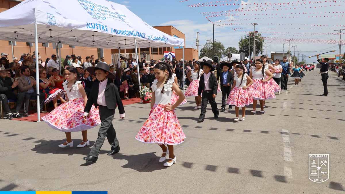 Gracias a cada vecino y vecina que fue parte de esta hermosa celebración y que, con su participación, mantiene vivas nuestras tradiciones de Fiestas Patrias.