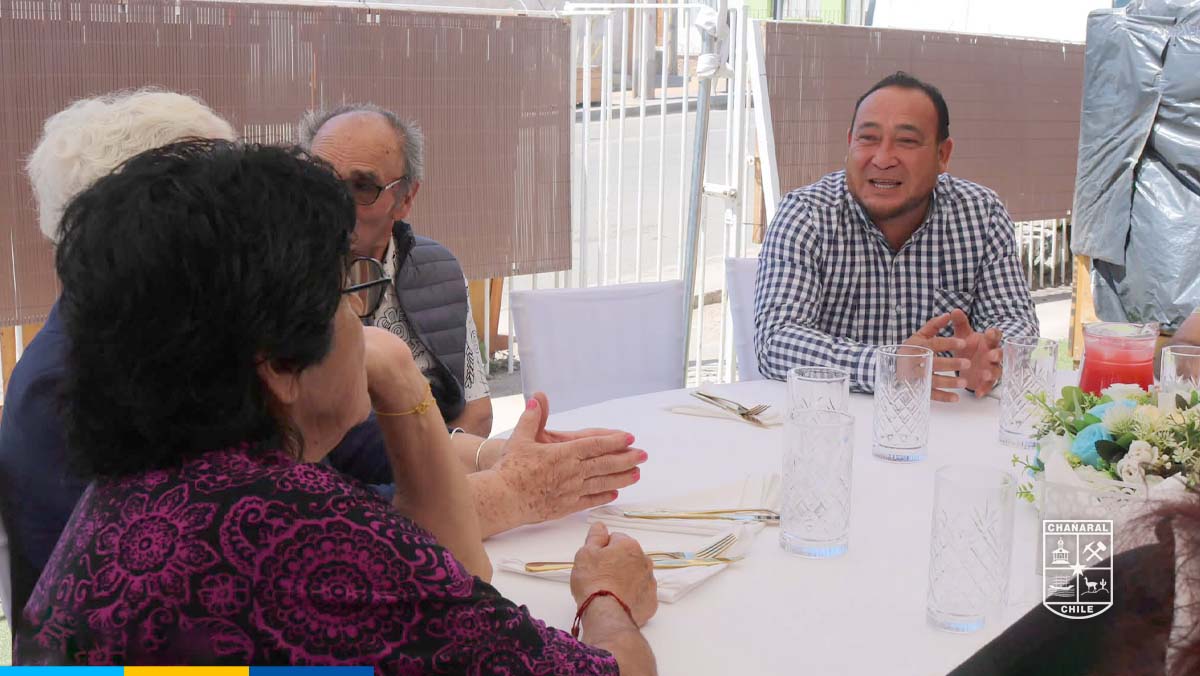 Nuestras personas mayores son parte fundamental y el corazón de nuestra comuna.