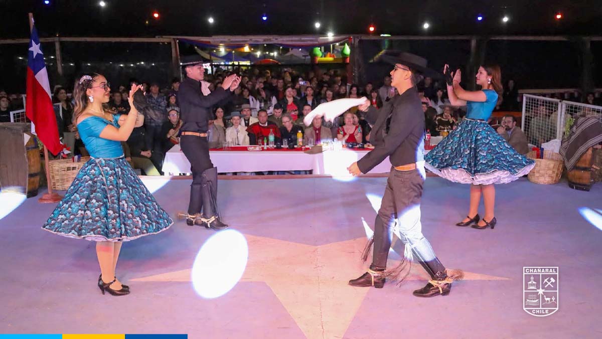 Gracias a cada vecino y vecina que fue parte de esta hermosa celebración y que, con su participación, mantiene vivas nuestras tradiciones de Fiestas Patrias.