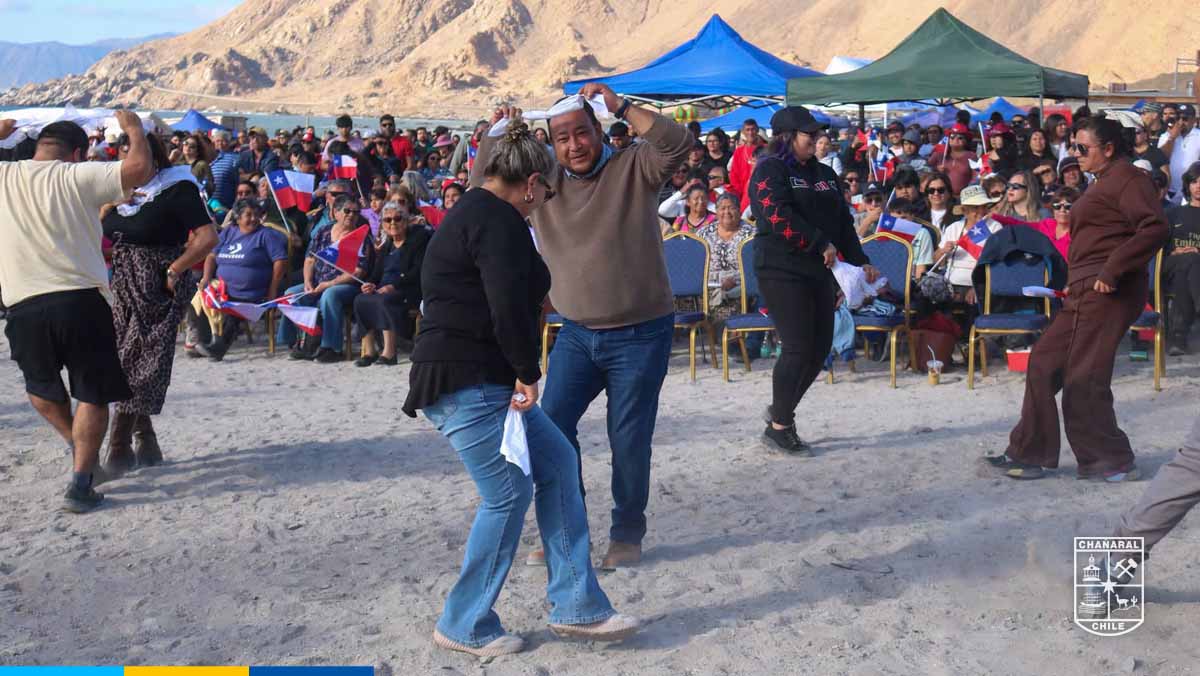 La música también tuvo un papel central, con la presentación de agrupaciones y artistas que animaron la celebración.